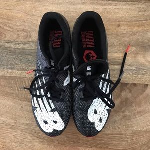 NEW BALANCE UNISEX XC SEVEN V2 SPIKELESS 7